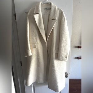 White textured Zara coat